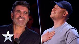 Shy Maxwell Thorpe’s UNEXPECTED voice STUNS the Judges | Auditions | BGT 2022