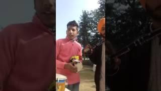 Navneet Jaura playing tumbi with adil khaan playing dhadd