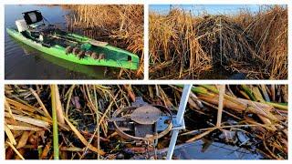 Open Water Muskrat Trapping From a Kayak (Hagz Bracket System)