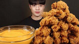 빠삭한 후라이드 치킨 먹방(Feat. 치즈소스) BHC FRIED CHICKEN & CHEESE SACUE ASMR MUKBANG チキン ไก่ทอด