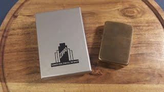 Zippo : 1941 Replica, Brushed Brass.