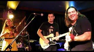 Alan Doyle & Kendel Carson Rock The Fat Cat W. Cory Tetford & Critical List