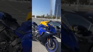 R1 and Lamborghini  parking on road ️ Desi Riders #subscribe #trending #youtubeshorts #viral