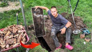 Schatzsuche im Garten des "SS-Reichsführers" (Mysteriösen Hohlraum mit Metalldetektor gefunden)