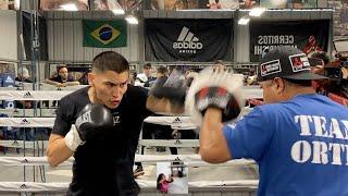 Vergil Ortiz Jr. THUNDEROUS CRACK the PADS with Robert Garcia sore from his devastating power!