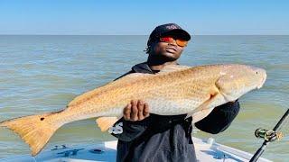 Season 4: Texas Red fishing Catching monster redfish & black drum   #bullreds #ntotv #nflplayer