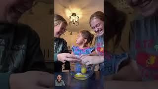 This is funny  #kidsfunnyclips #funny #funnygirl #toddlers #trending #shortvideo #shortvideo