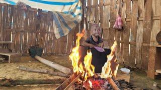 chop firewood and make cakes for her husband who works as a hired laborer