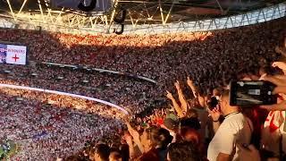Na Na Na na na !!! 󠁧󠁢󠁥󠁮󠁧󠁿 Wembley 󠁧󠁢󠁥󠁮󠁧󠁿 sings freed from desire after England win The Euros !!