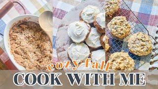 FALL COOK WITH ME // FALL BAKING RECIPES // THANKSGIVING DESSERTS // CHARLOTTE GROVE FARMHOUSE