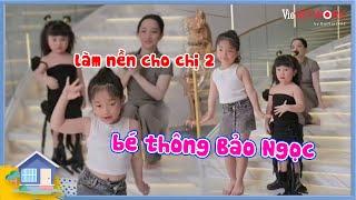 Bảo Nhi tự tin nhảy nhót, đứng bên cạnh có "bé Thông" Bảo Ngọc làm nền nhìn chị 2 không chớp mắt