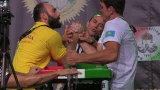 DANIEL BARBU (ROM) VS ANDREY  STEPANCHUK (KAZ) ARMWRESTLING 2017