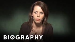 Fairuza Balk: Celebrity Ghost Stories | Biography