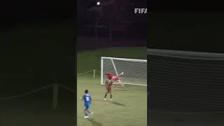 What an incredible body feint and golazo #soccerskills #bodyfeint #futbolskills