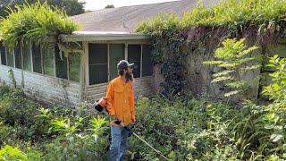 Neighbors said its a matter of time until they call CODE ENFORCMENT on this EYESORE!!!
