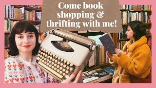 COSY BOOK SHOPPING VLOG  Classic literature & a vintage typewriter