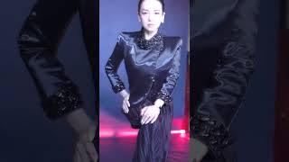 A irmã é tão bonita#ZhangZiyi #APrincesaRebelde #shorts