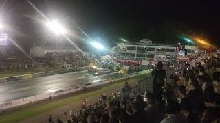 willowbank raceway  street outlaws lutz vs hk monaro with explosion