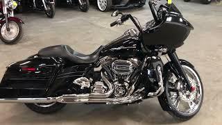 USED 2015 HARLEY ROAD GLIDE SPECIAL FOR SALE IN MI WITH OVER $5,000 IN EXTRAS! U7124