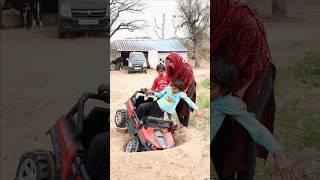 Maa or Betiyaan  Car accident  village family #shorts #viral #maa #daughter #love