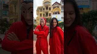 Money Heist vs Police 218 #moneyheist #parkour #police #escape #shorts #goguys