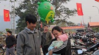 Budding love story between kind man and single mother at the festival