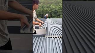 Installation process of polyurethane foam insulation aluminum tiles