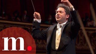 Gustavo Dudamel conducts Bizet's Carmen at his inaugural concert at the Opéra de Paris