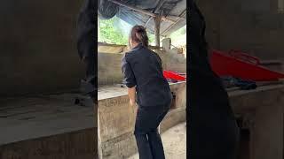 我只敢躲在灶房里扭，你们不要再喷我了哈#大山里的味道 #记录真实生活 #我的乡村生活