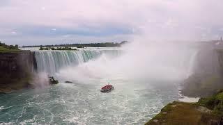 Boat Tour of Niagara Falls - Creative Outfit Inc.