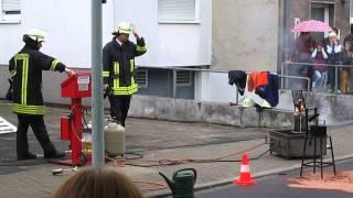 Feuerwehr Erkrath Spraydosen-Explosion 29.05.2014