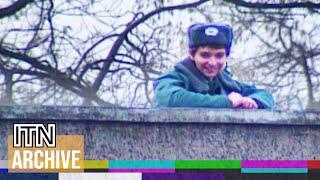 Putin's Post - Raw Footage of Stasi Headquarters in Dresden, East Germany (1989)