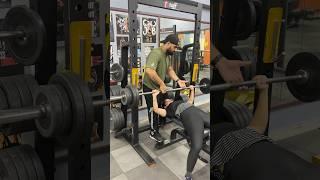 Chest press #shorts #trending #viralvideo #shortsvideo #trendingshorts #reels  #fitness #youtube