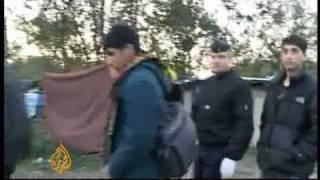 France closes immigrants' camp - 22 Sept 09