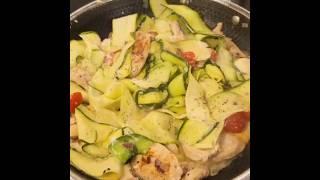 Chicken  zucchini nudel #cooking #breakfast #easyrecipes #food