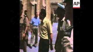 SYND 11-8-73 CAPTURED EOKA LEADER IN COURT IN NICOSIA