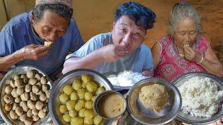 Potato dall cooking and eating with my parents(आलुको दाल र भात खादै हामी)#potatodaaltrecipe#alukodal