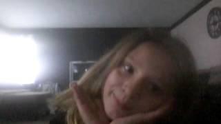 Watch Samantha Messer doing flips