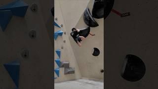 V4 180° turn - peakers guro 피커스 구로 #bouldering #climbing #볼더링 #클라이밍
