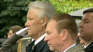 Russia visit Ukraine 31 May 1997 Russian Anthem [HD Footage]