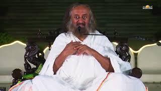 想要同時保持警覺和放鬆？ Want To Be Alert And Relaxed At The Same Time  Watch This Video   Gurudev Sri Sri Ravi