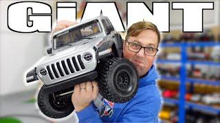 $1000 Remote Control Jeep!!  It's Too Big To Carry!