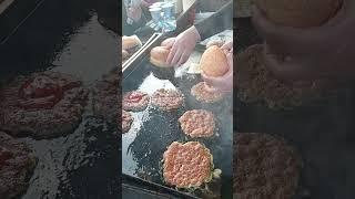 Usta Burger Yapımı #viralvideo #türkiye #okayletsgo24 #food #tasty #yummy #short