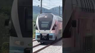 Zugkreuzung zwischen REX und WESTbahn #train #railway #shortvideo #youtube #youtubeshorts