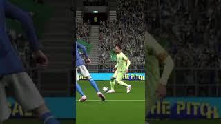 Last minute goal by Virgil Van Dijk #efootball2024 #efootball #soccer #trendingshorts #viralshort