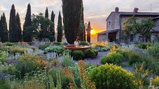 THE NEW ITALIAN GARDEN