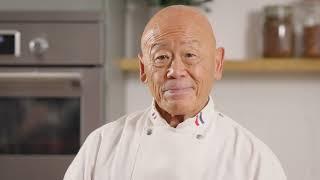 Ken Hom's chicken stir fry | Ken Hom recipe