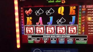 #casino Club des 5 Montreal vidéo poker machine à sous dans les bar du Québec  bet 1.00$ bonus 