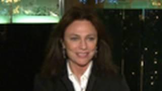 Jacqueline Bisset Chats with Paparazzi