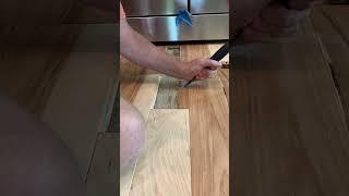 How to replace ONE piece of Hardwood